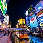 Nipponbashi Crystal Hotel